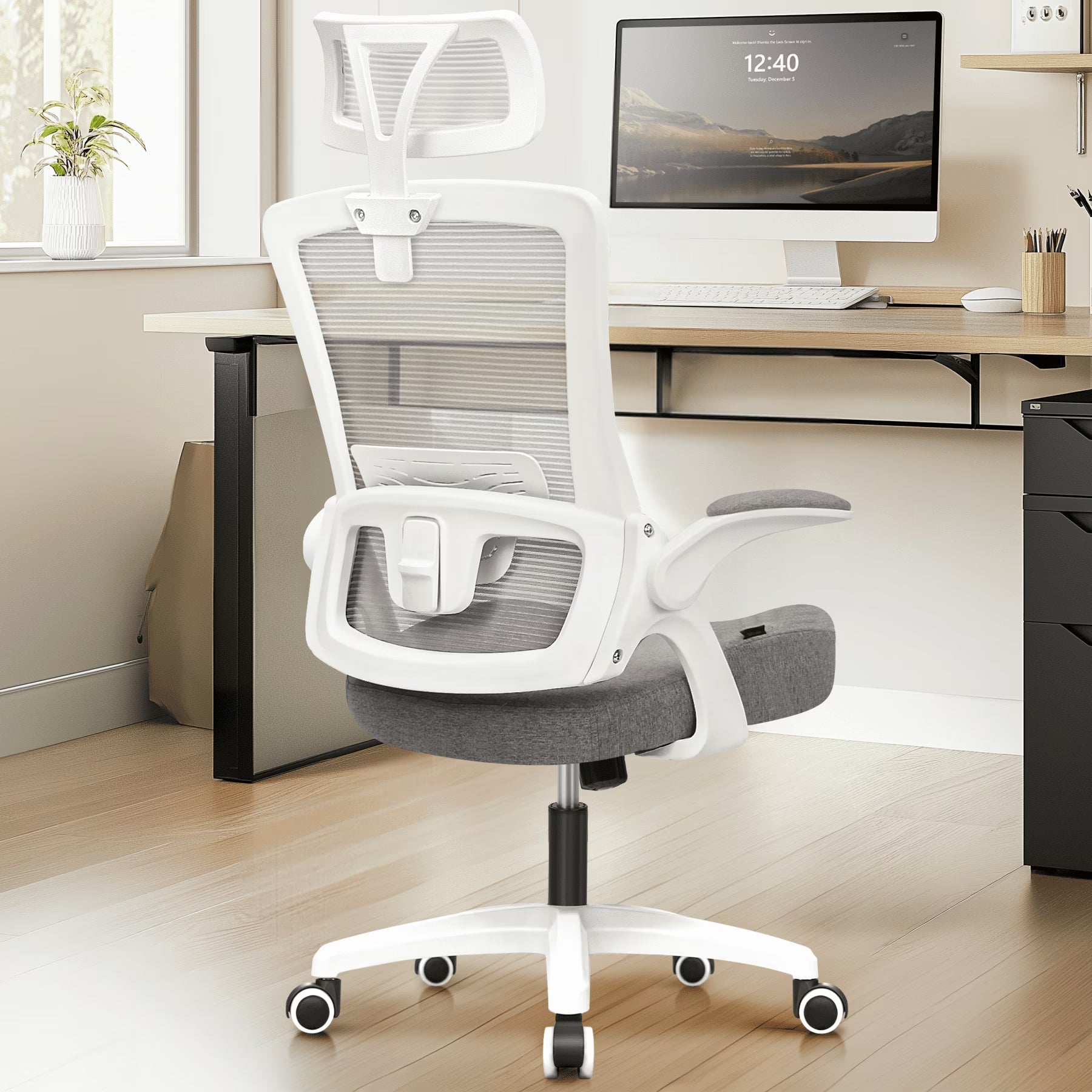 High Back Ergonomic Desk Chair Office Chair, Breathable Mesh Desk Chair with Adjustable Lumbar Support and Headrest, Gray